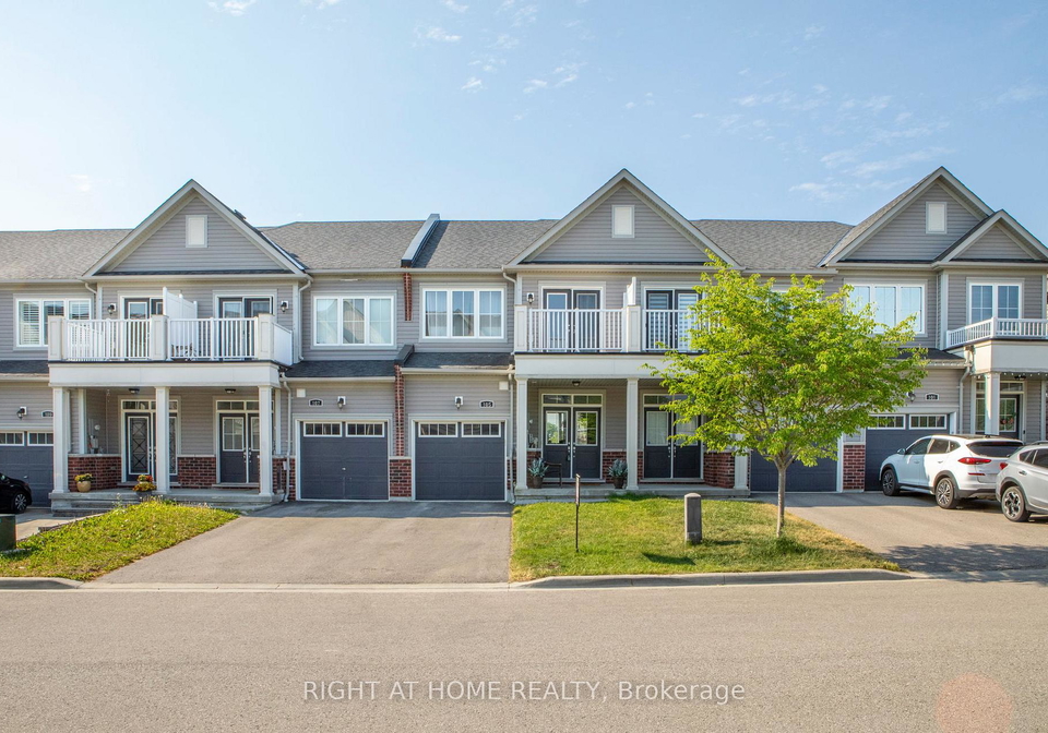 105-alvin-pegg-drive-east-gwillimbury-ontario-n13420916