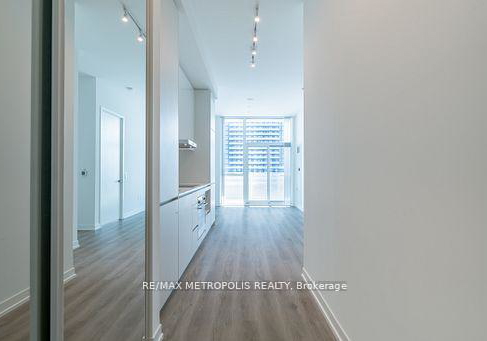 28-interchange-way-vaughan-ontario-n13421308