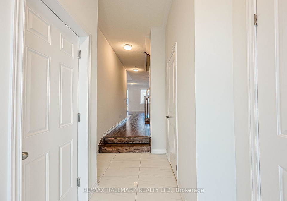 43-seedling-crescent-markham-ontario-n13421312