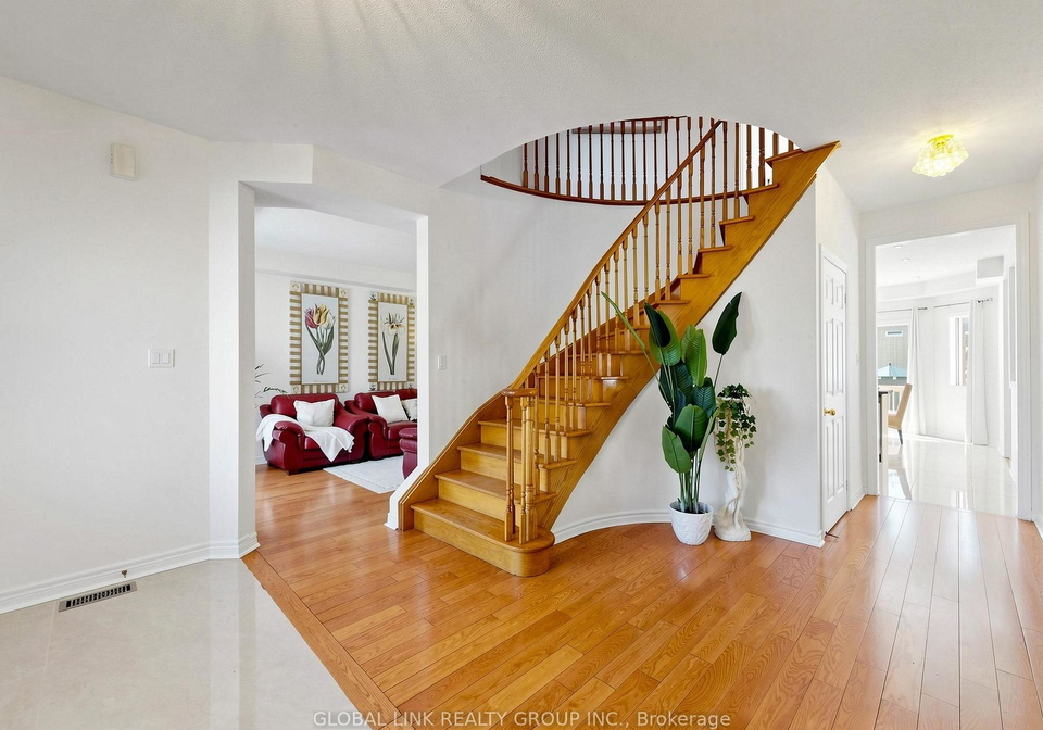 53-jacob-way-whitchurch-stouffville-ontario-n13421362