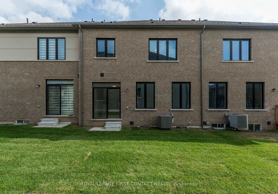 86-kenneth-rogers-crescent-east-gwillimbury-ontario-n13421382