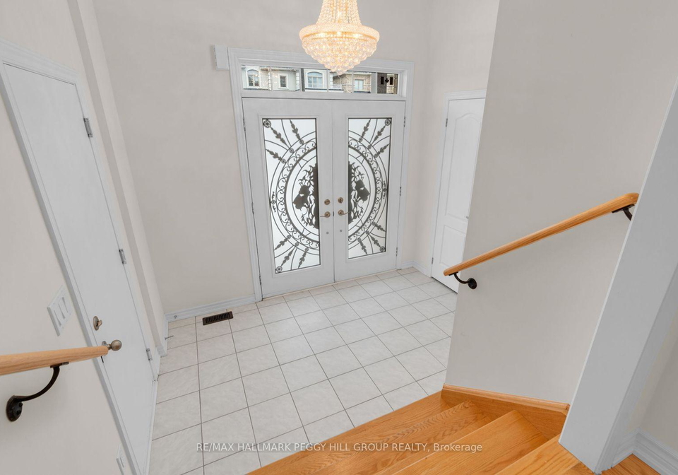 34-valleo-street-georgina-ontario-n13421626