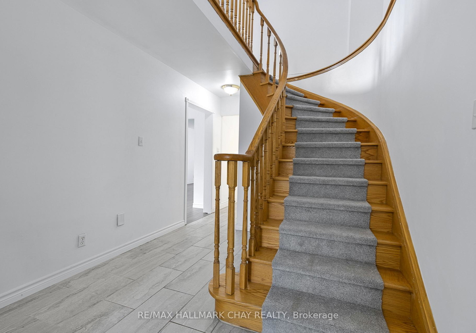 492-britannia-avenue-bradford-west-gwillimbury-ontario-n13421740