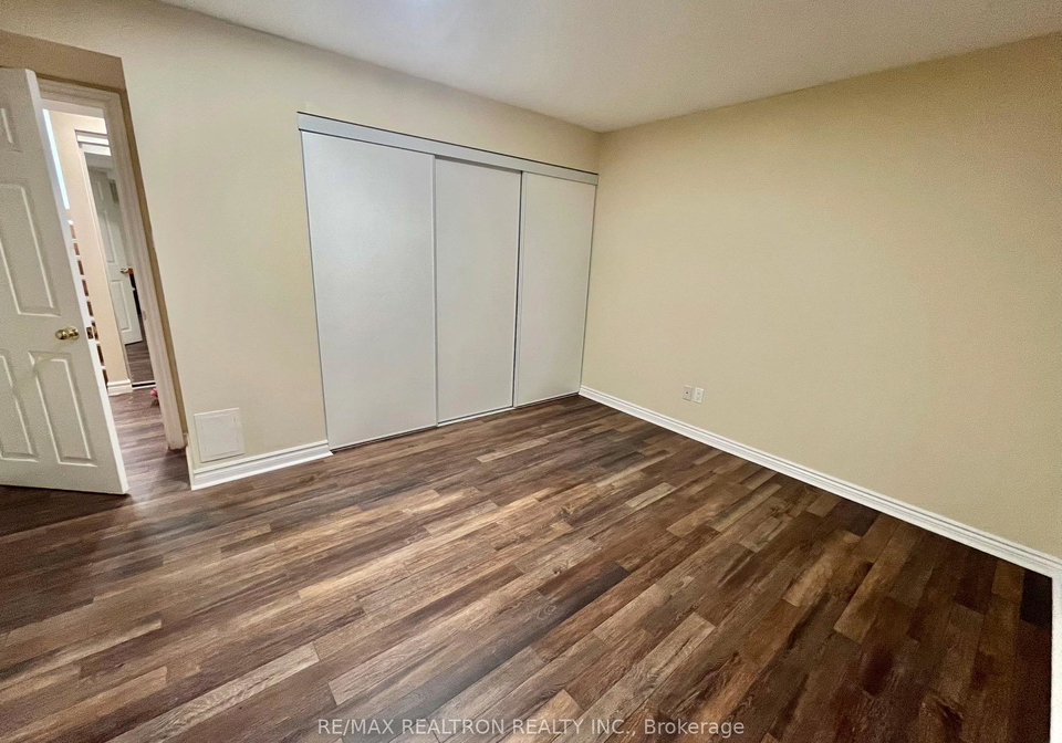 18-walnut-grove-crescent-richmond-hill-ontario-n13421926