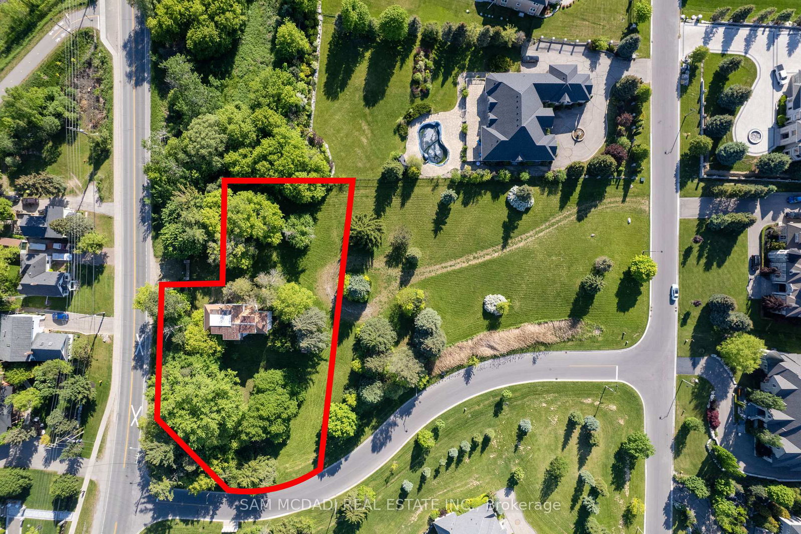 10-richard-lovat-court-vaughan-ontario-n13422048
