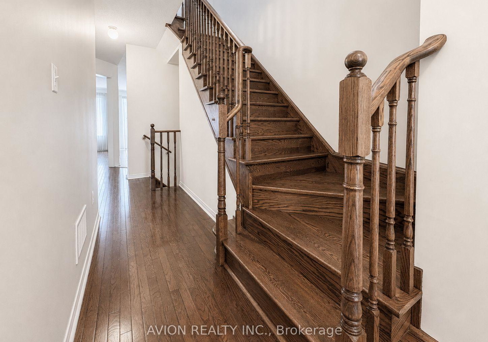 62-coleluke-lane-markham-ontario-n13422872