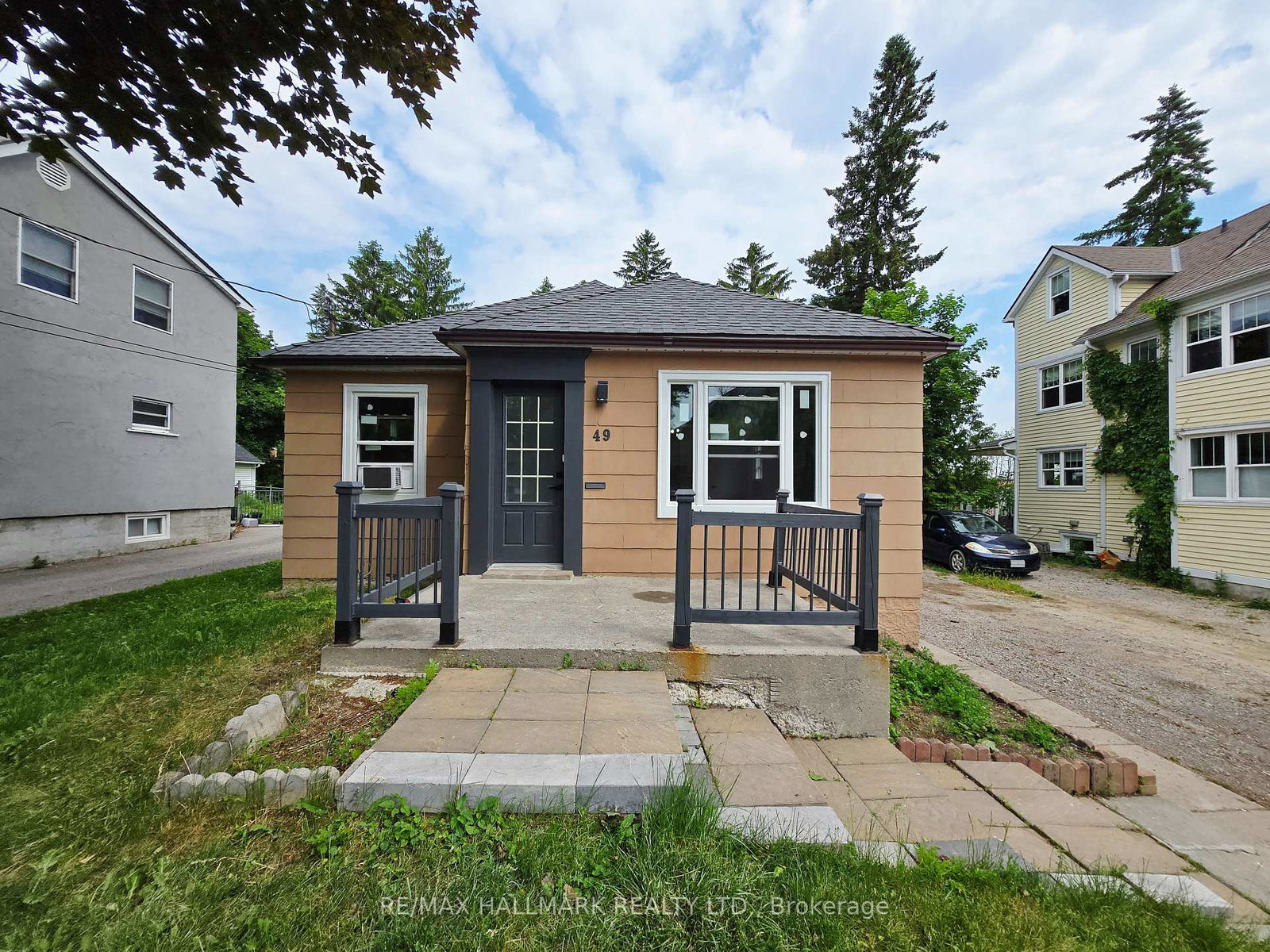 49-hunt-avenue-richmond-hill-ontario-n13422990