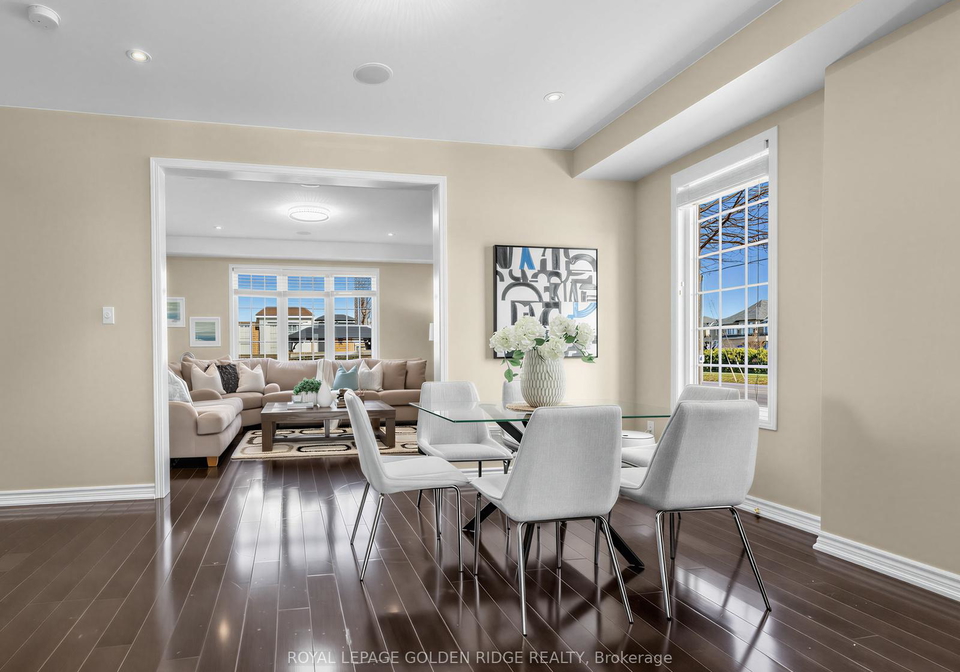 78-bulmer-crescent-newmarket-ontario-n13423496