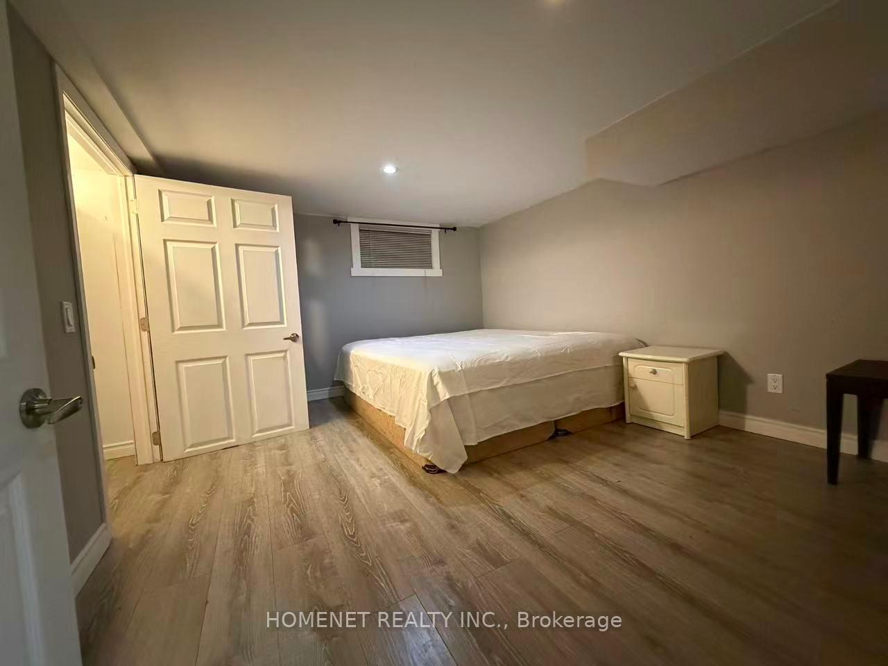 57-howard-road-newmarket-ontario-n13423526