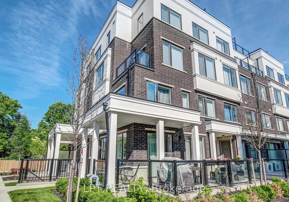 300-alex-gardner-circle-aurora-ontario-n13423754