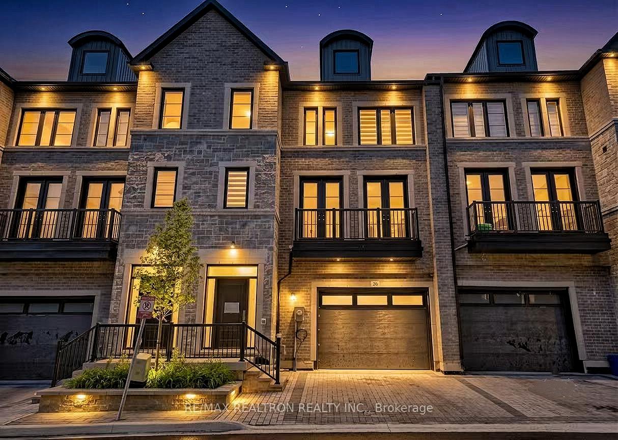 260-eagle-street-newmarket-ontario-n13423792