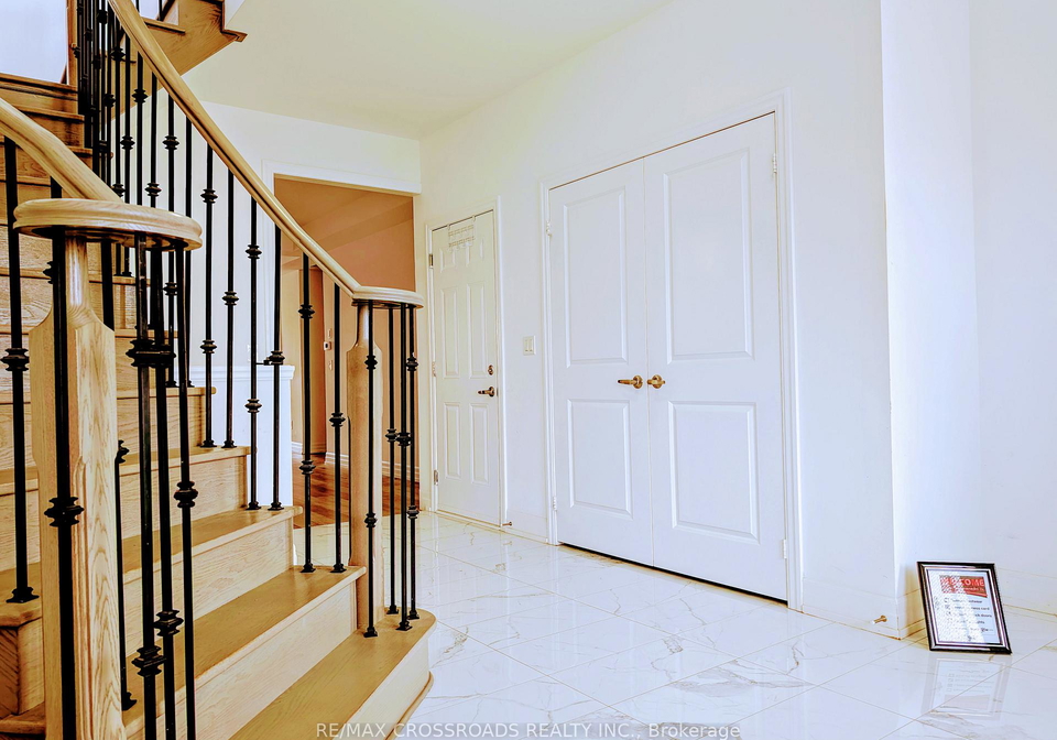 159-frank-kelly-drive-east-gwillimbury-ontario-n13423824