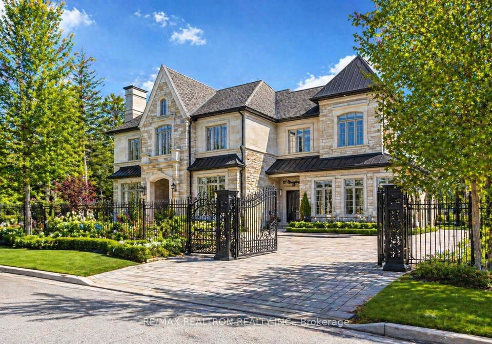 17-pebblelane-court-richmond-hill-ontario-n13424202