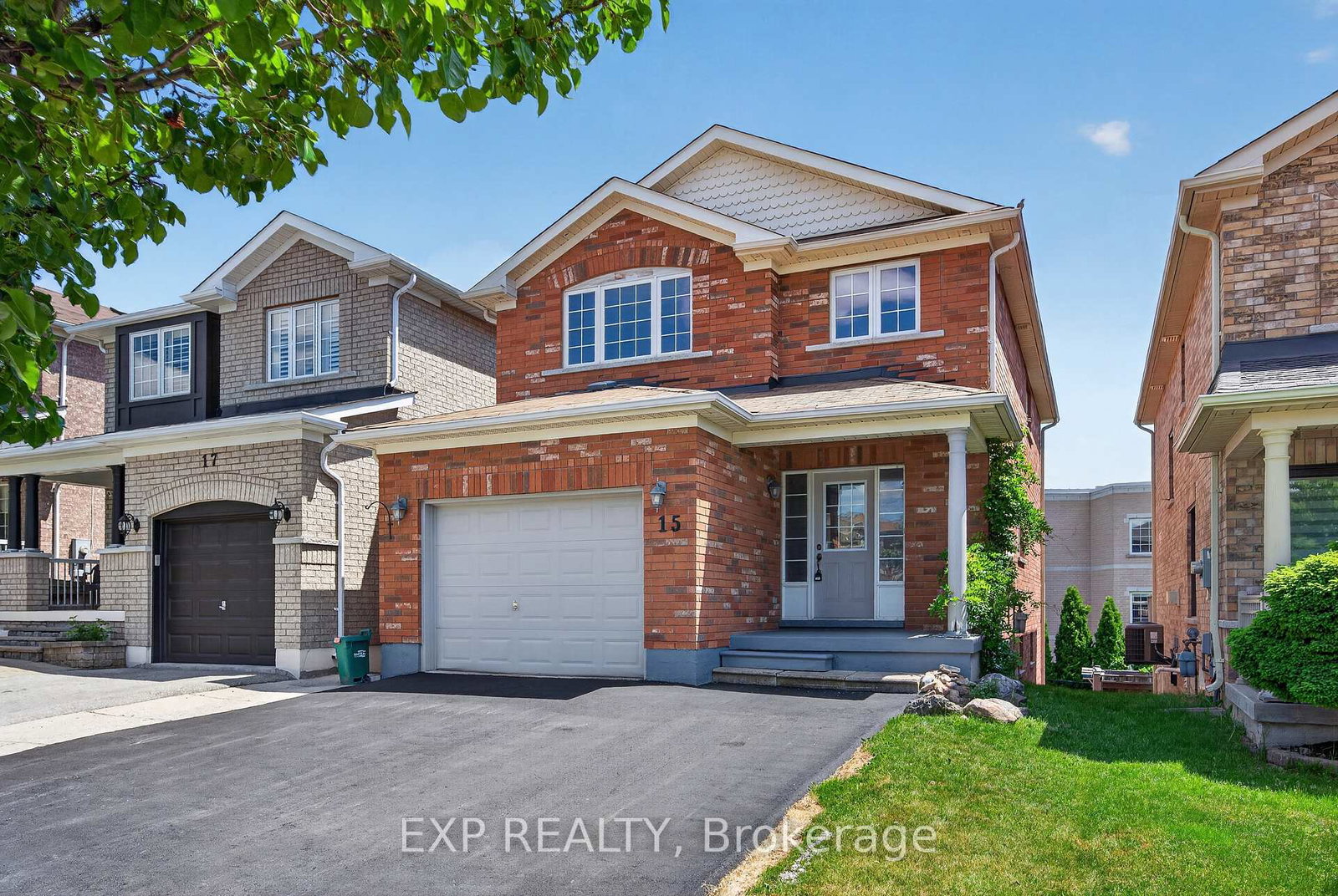 15-lynn-street-bradford-west-gwillimbury-ontario-n13424400