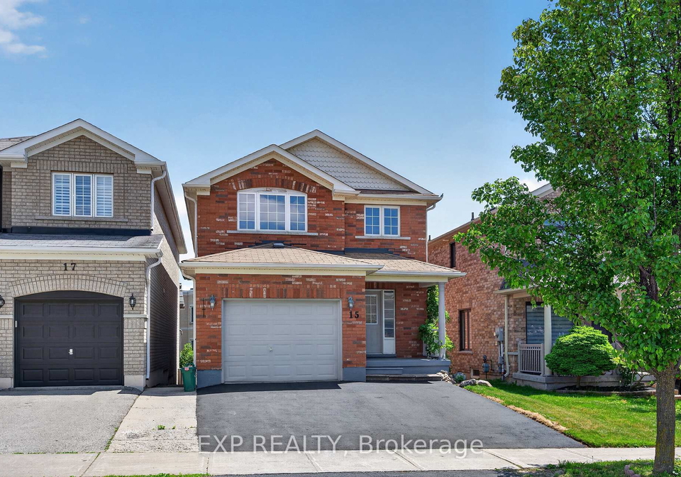15-lynn-street-bradford-west-gwillimbury-ontario-n13424400