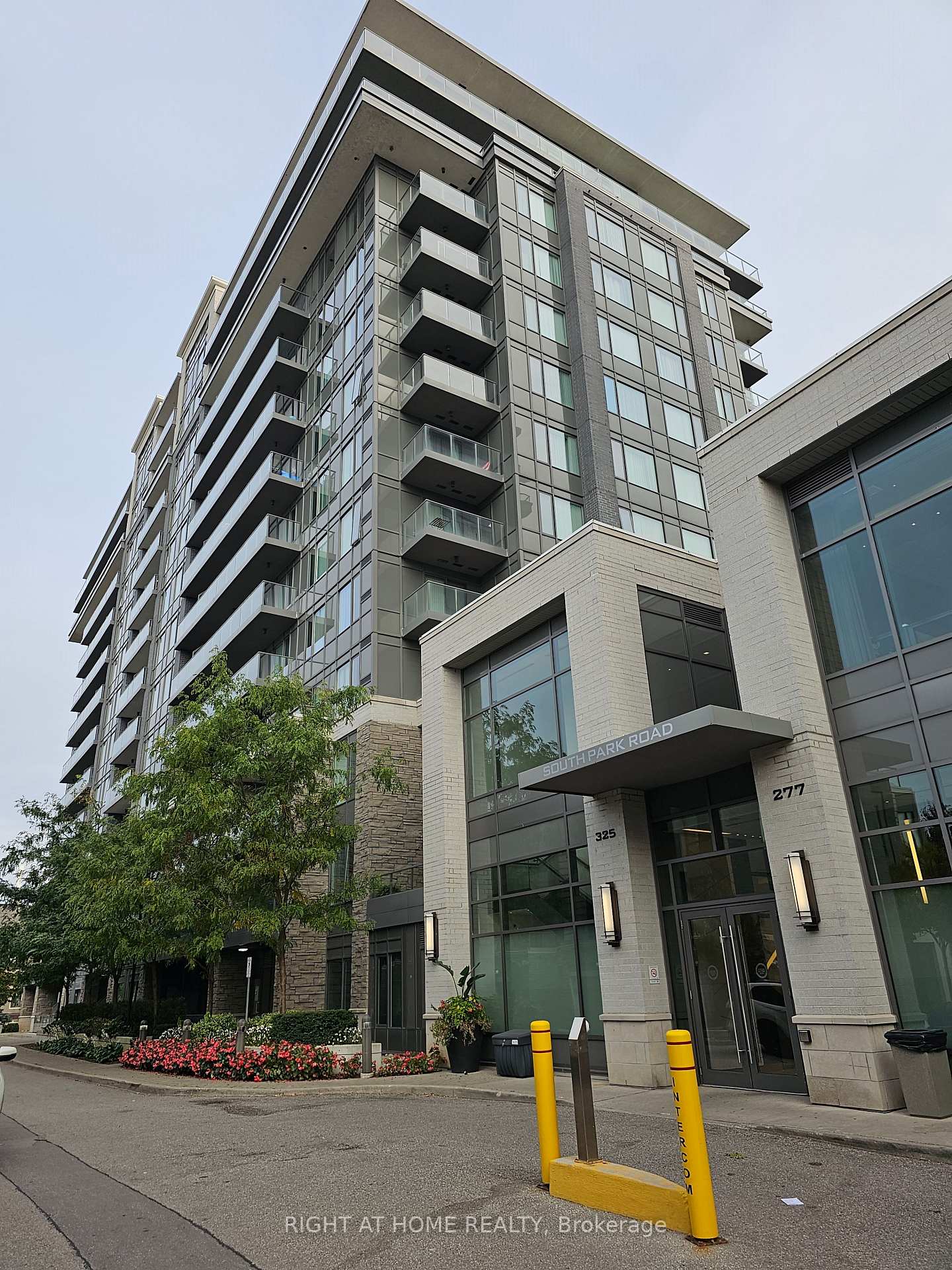 325-south-park-road-markham-ontario-n13424784