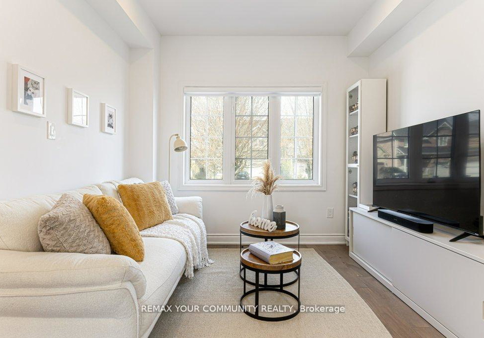 35-laurelbank-crescent-georgina-ontario-n13424896