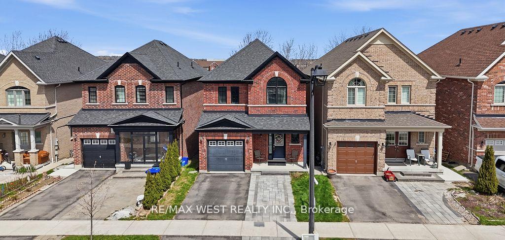 296-miller-park-avenue-bradford-west-gwillimbury-ontario-n13424914