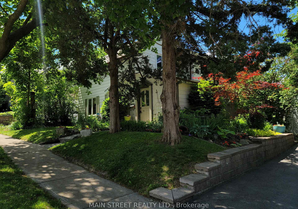 60-niagara-street-newmarket-ontario-n13425428