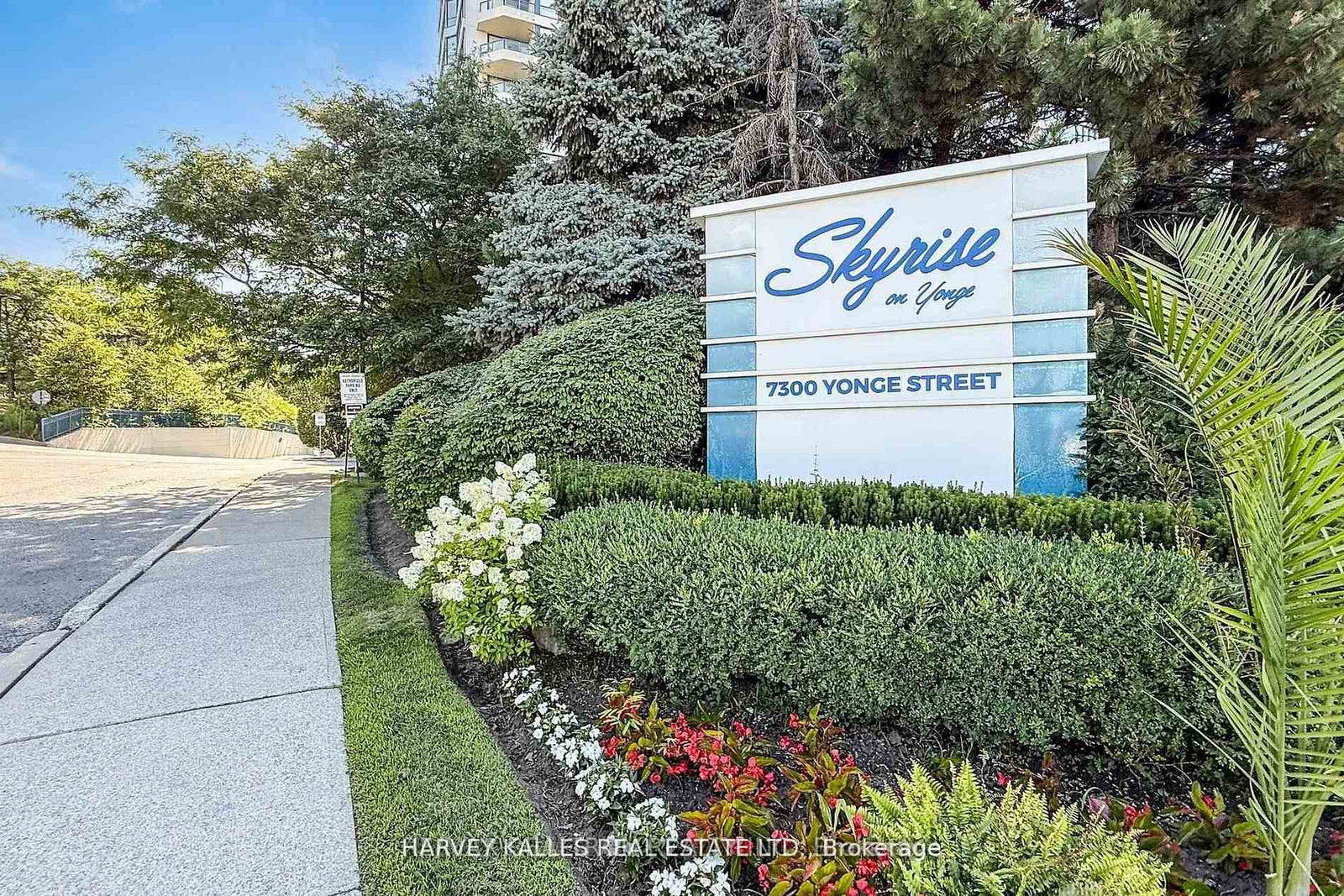 7300-yonge-street-vaughan-ontario-n13425832