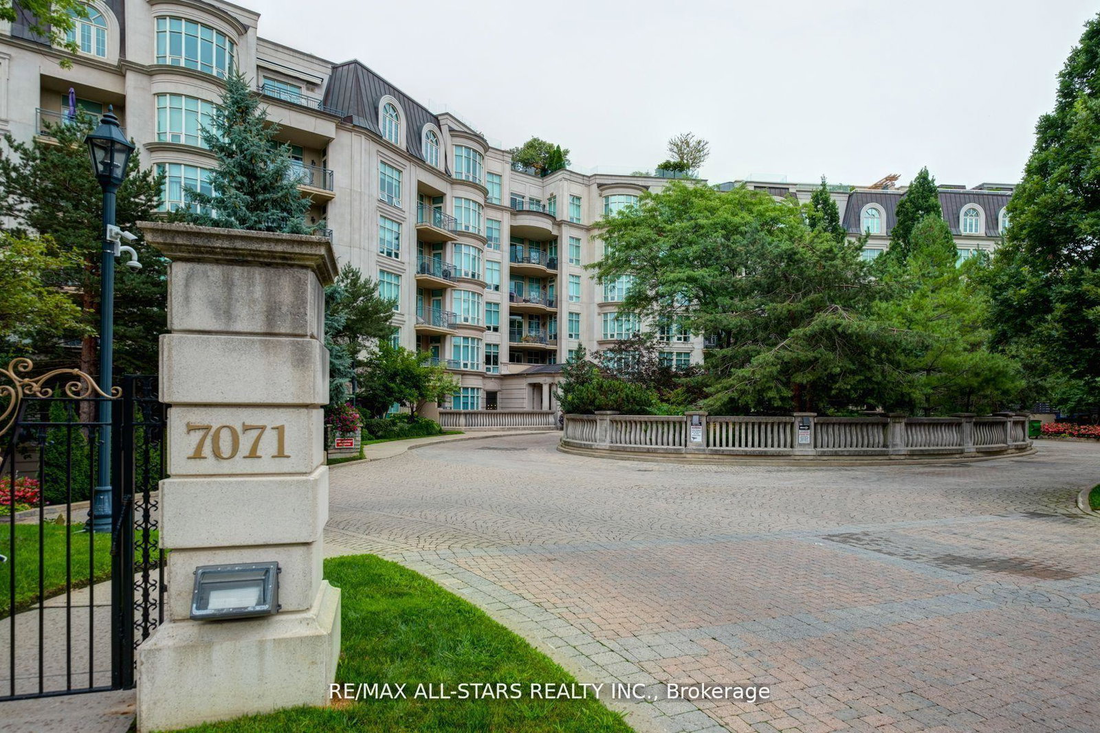 7071-bayview-avenue-markham-ontario-n13426246