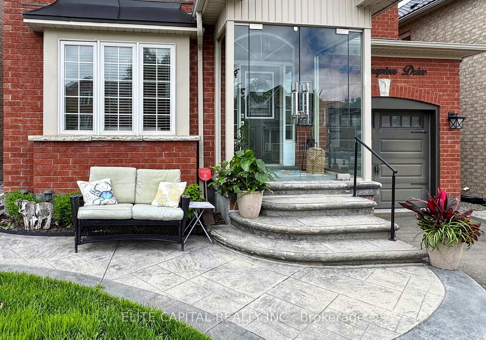 41-knapton-drive-newmarket-ontario-n13426498