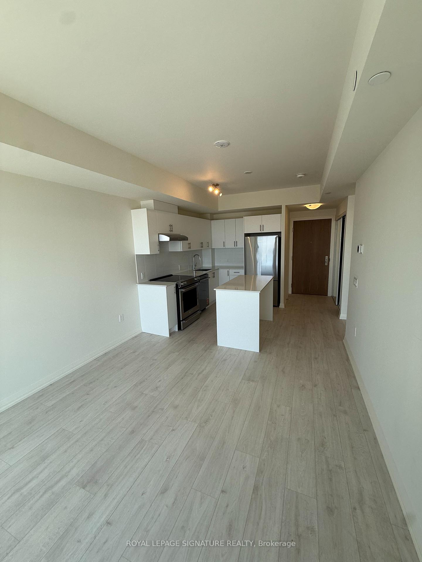 27-korda-gate-vaughan-ontario-n13426646