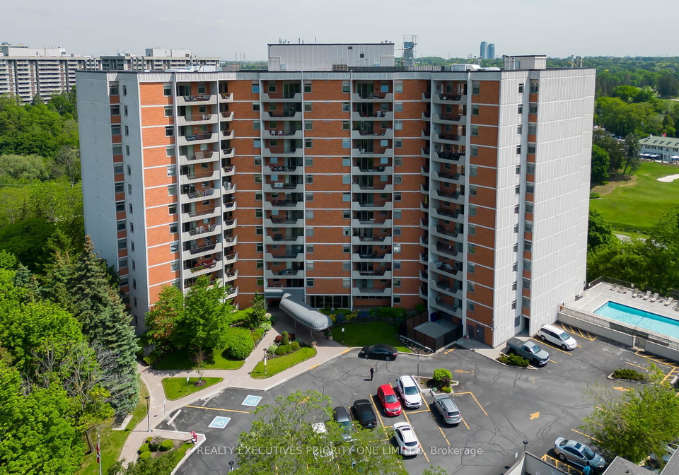 7811-yonge-street-markham-ontario-n13427478