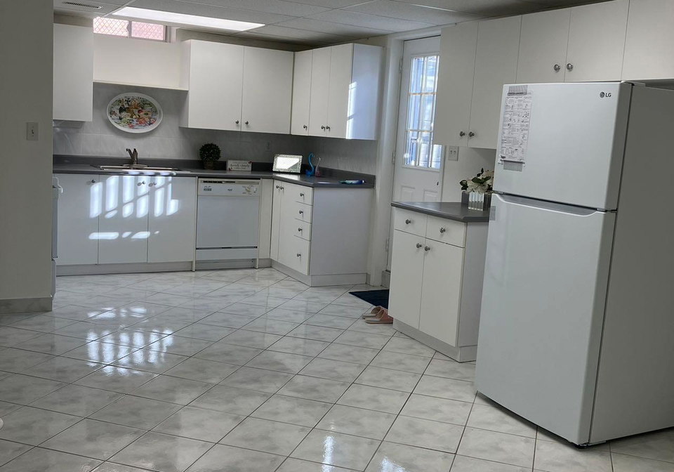 5-hacienda-drive-richmond-hill-ontario-n13427710