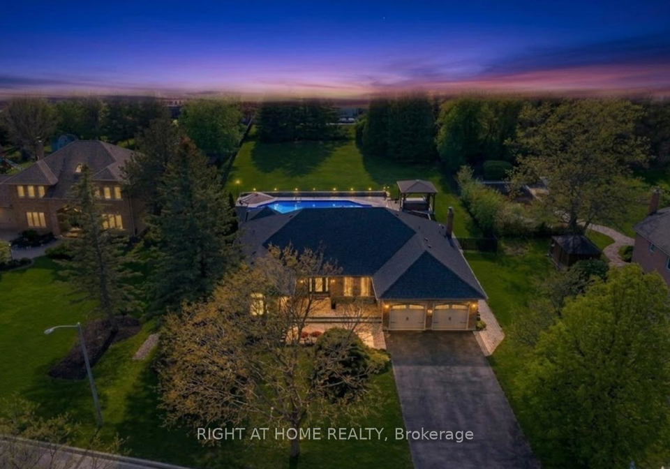 33-wellington-heights-court-aurora-ontario-n13427746