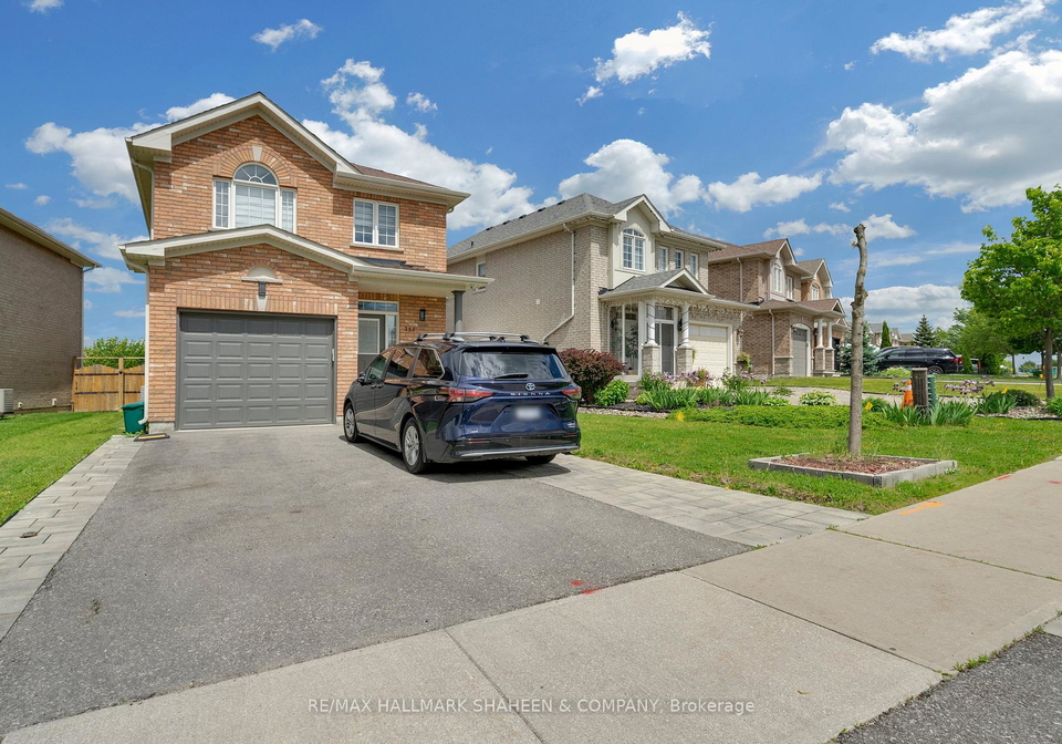 353-rannie-road-newmarket-ontario-n13427998