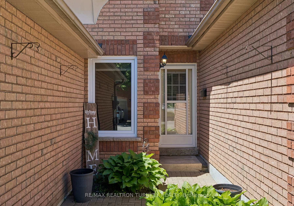 877-playter-crescent-newmarket-ontario-n13428350