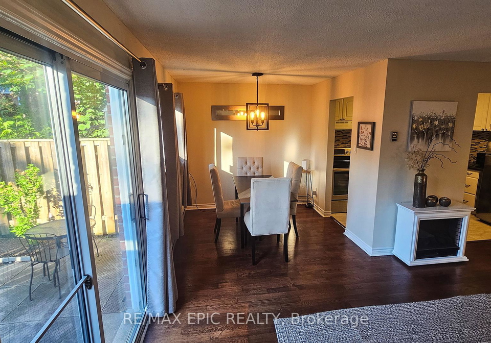 8-reith-way-markham-ontario-n13428564