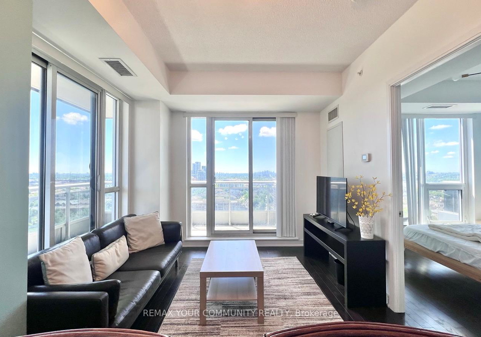 9201-yonge-street-richmond-hill-ontario-n13428880