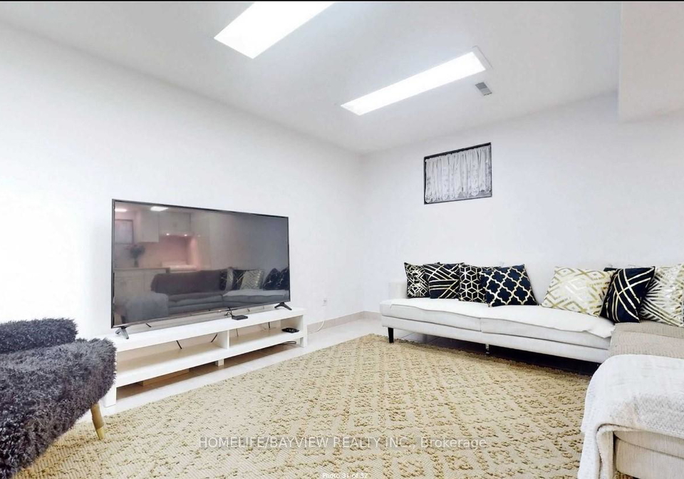 14-gray-crescent-richmond-hill-ontario-n13428944