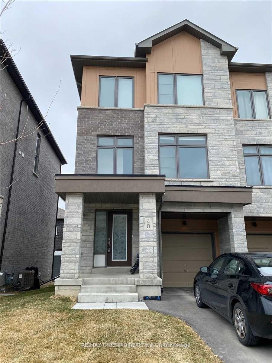 40-vantage-loop-street-newmarket-ontario-n13429044