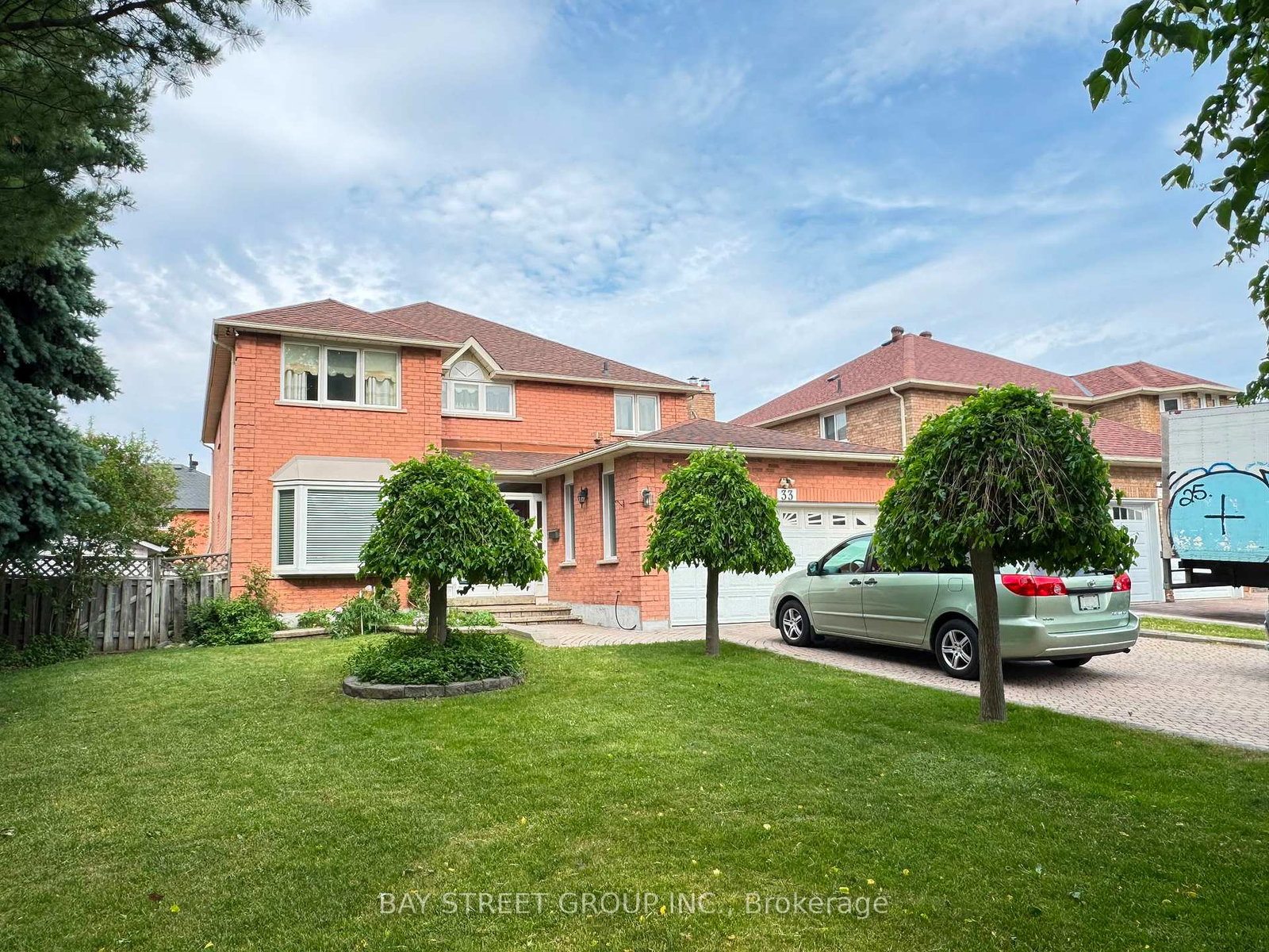 33-northolt-crescent-markham-ontario-n13429072