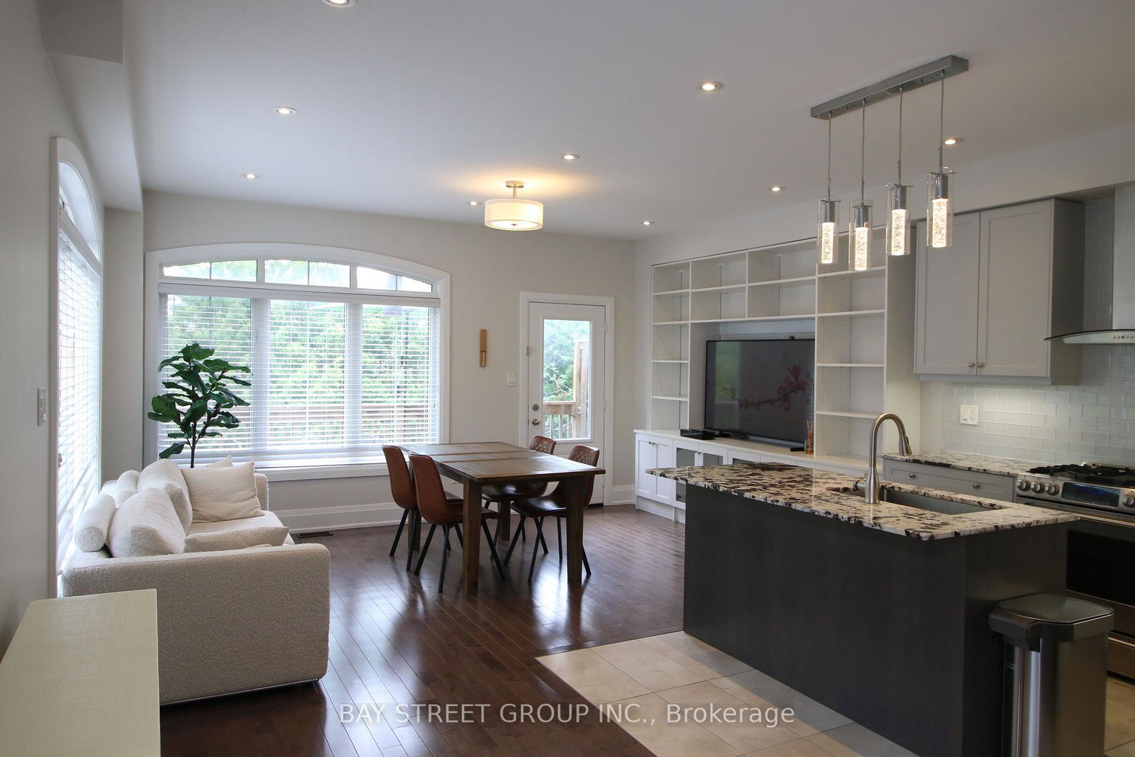 12-sombrero-lane-richmond-hill-ontario-n13429726