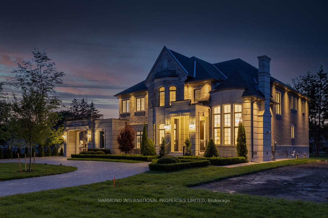 18-denham-drive-richmond-hill-ontario-n13429952