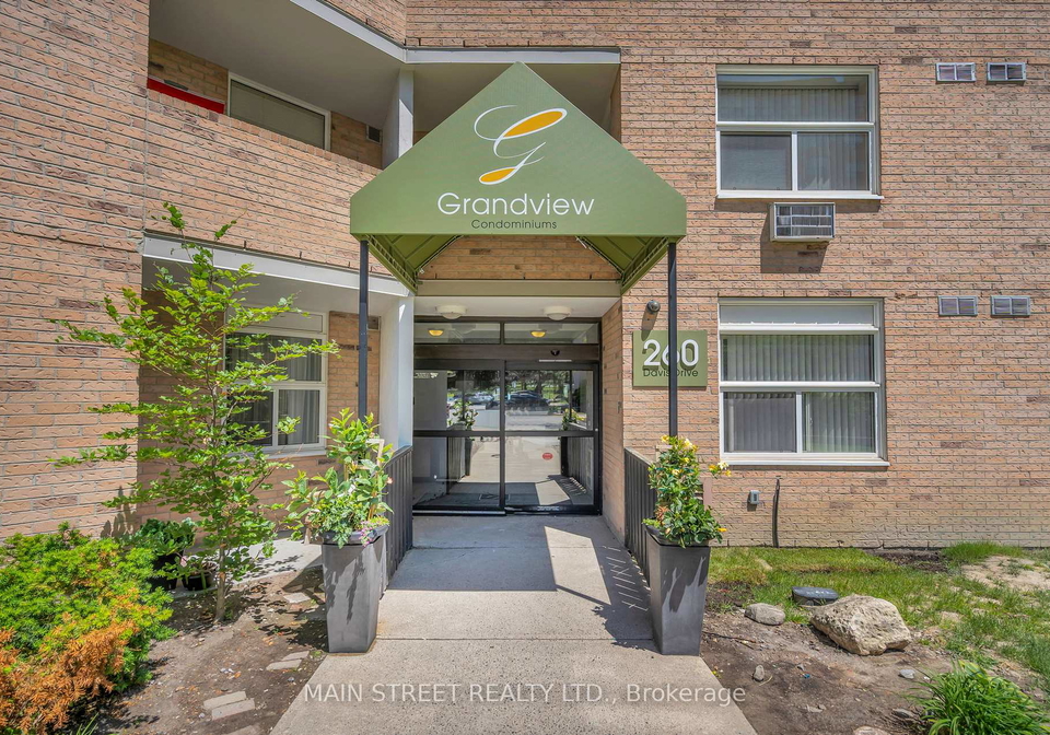 260-davis-drive-newmarket-ontario-n13431326