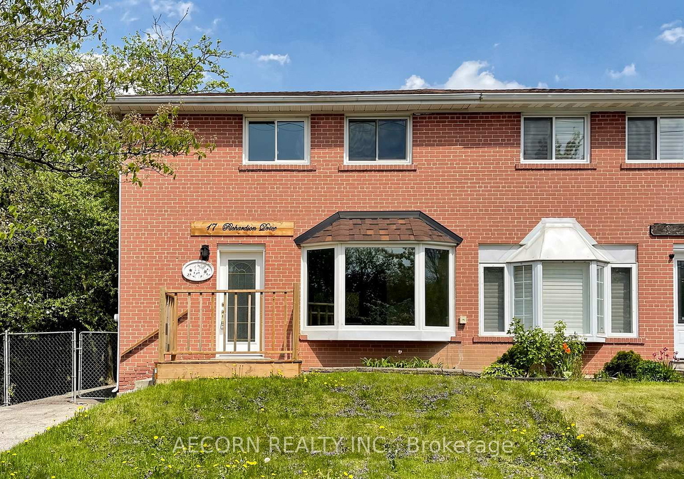 17-richardson-drive-aurora-ontario-n13431374