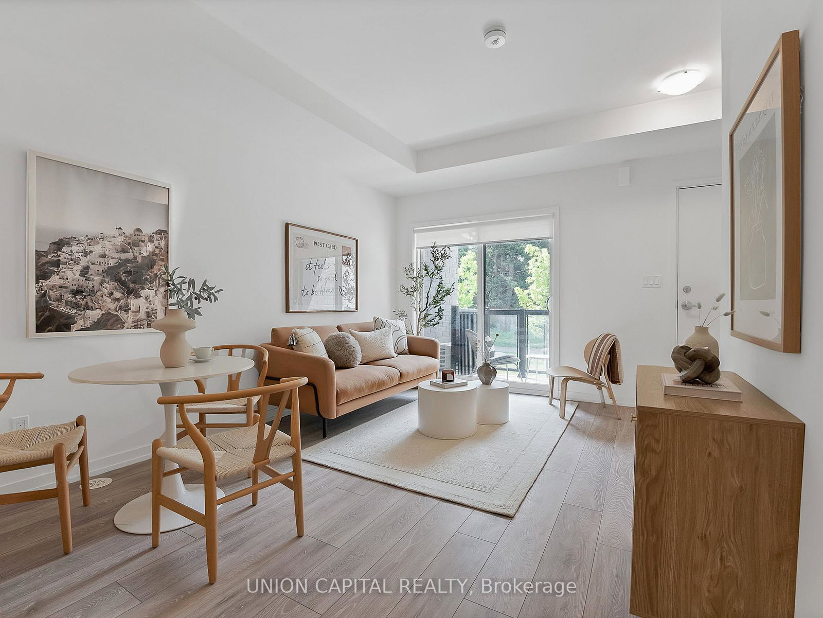 2lytham-green-circle-newmarket-ontario-n13431580