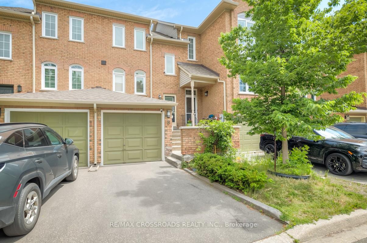 8-larissa-court-vaughan-ontario-n13431862