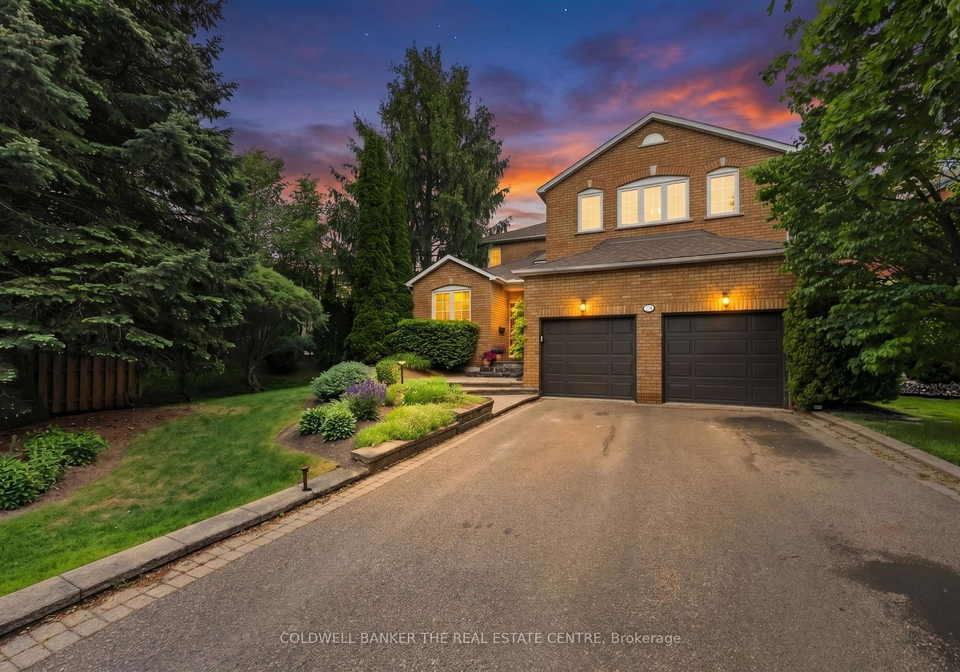 274-kirby-crescent-newmarket-ontario-n13432090