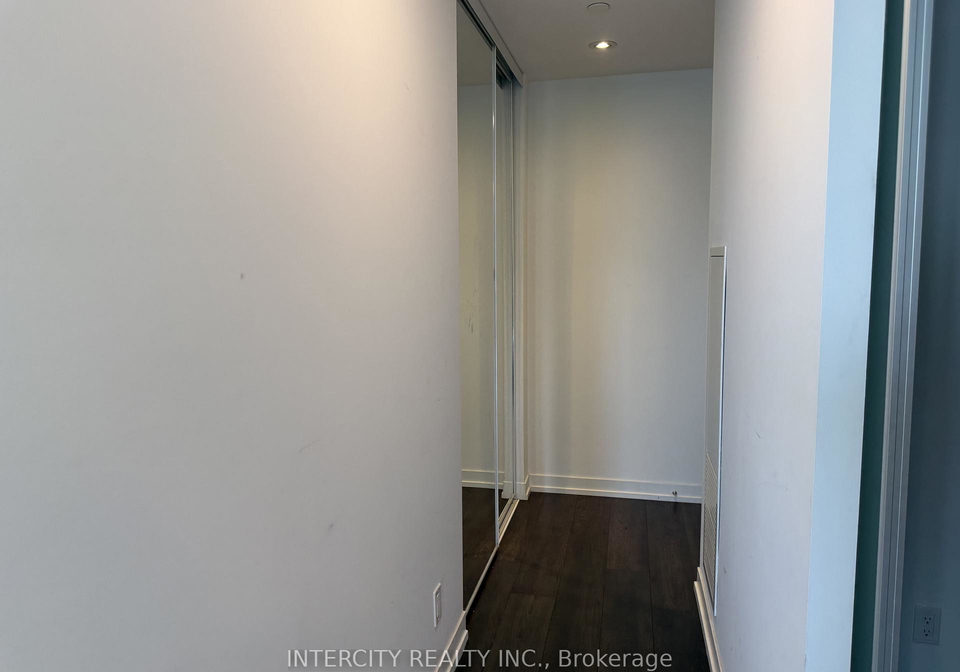 5-buttermill-avenue-vaughan-ontario-n13432250
