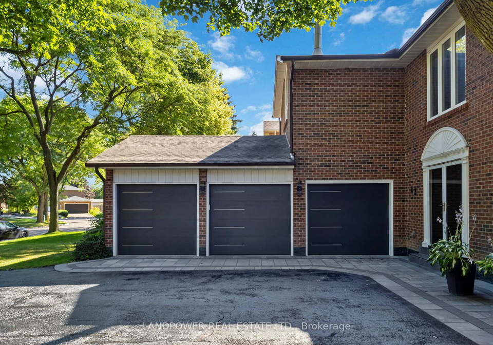 23-fry-court-markham-ontario-n13432800