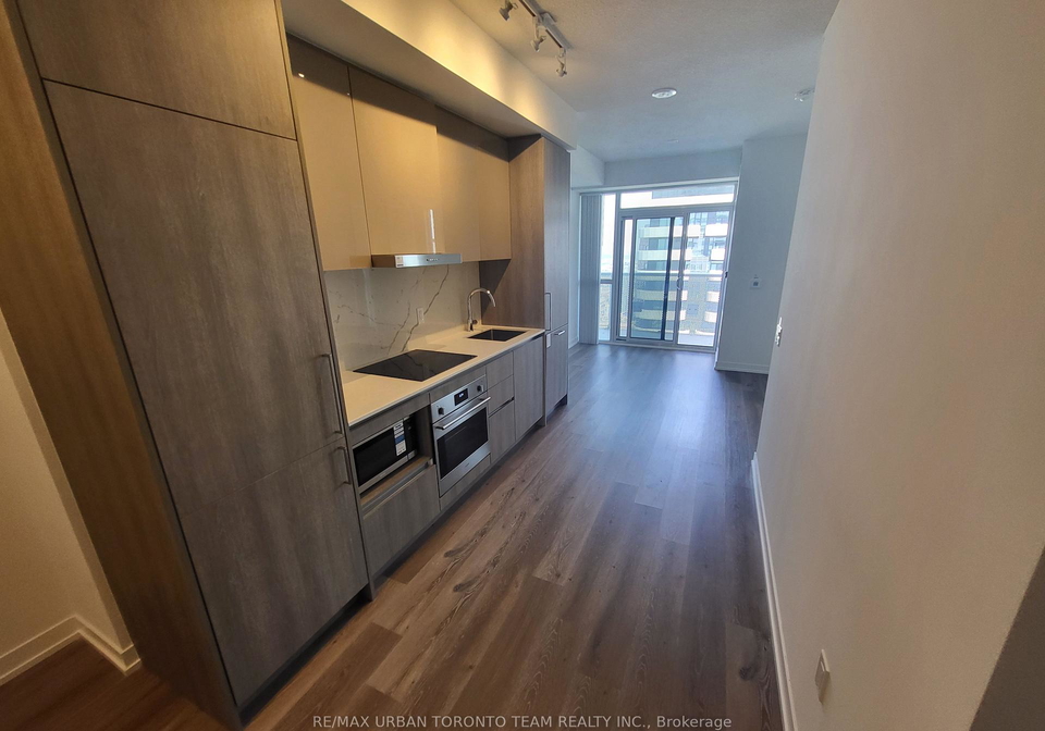225-commerce-street-w-vaughan-ontario-n13432842