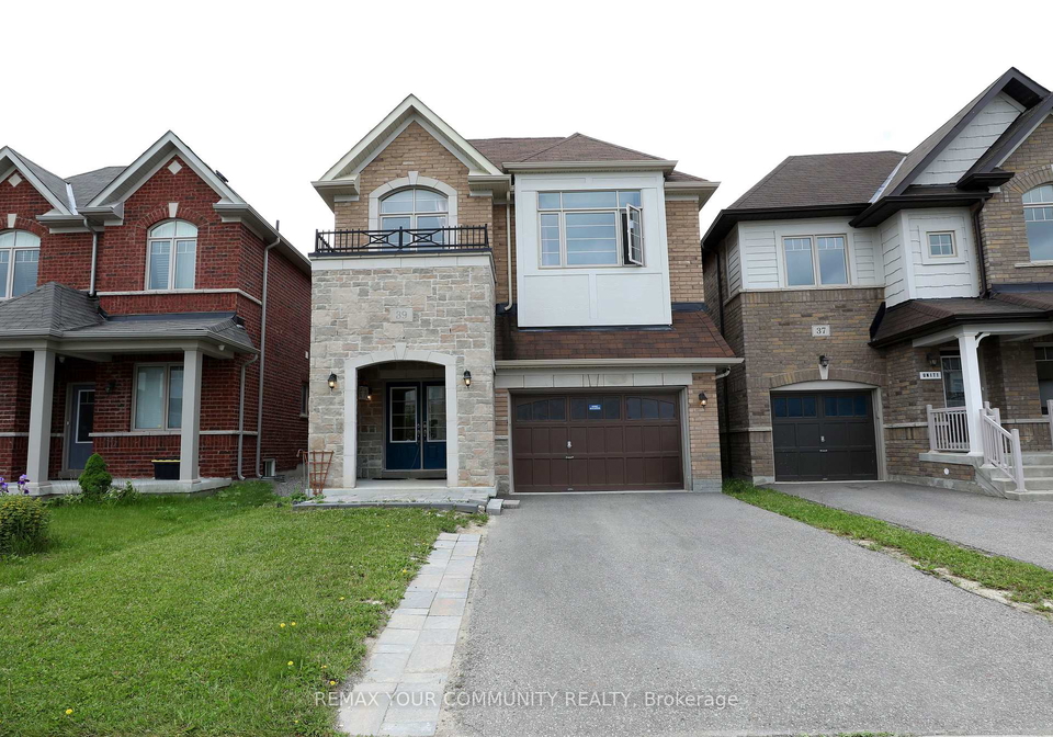 39-kavanagh-avenue-east-gwillimbury-ontario-n13433250