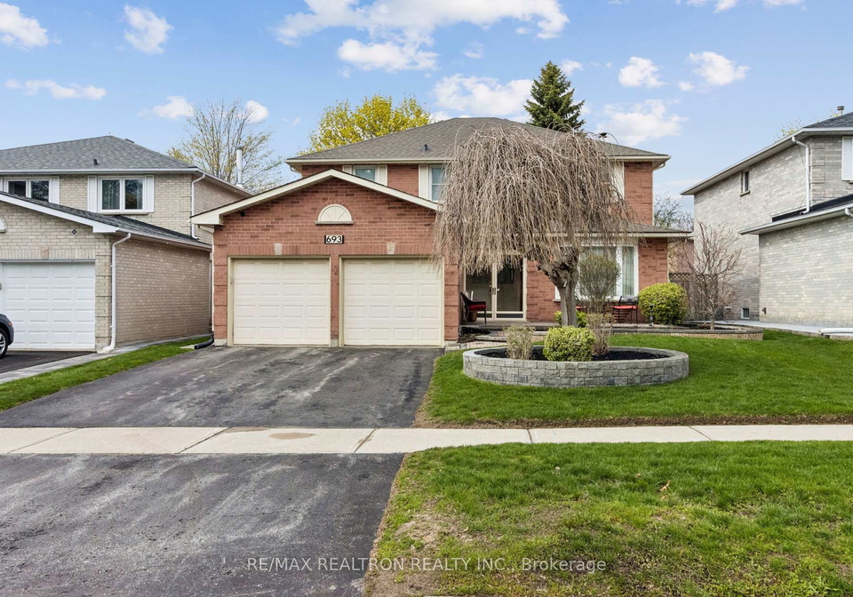 693-leslie-valley-drive-newmarket-ontario-n13433306