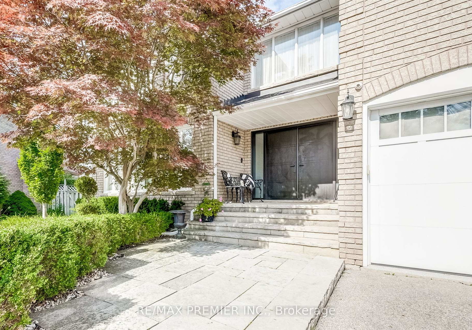 298-castlehill-road-vaughan-ontario-n13433840